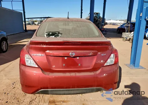 2017 Nissan Versa S z USA, uszkodzony, nr VIN 3N1CN7AP2HL813005